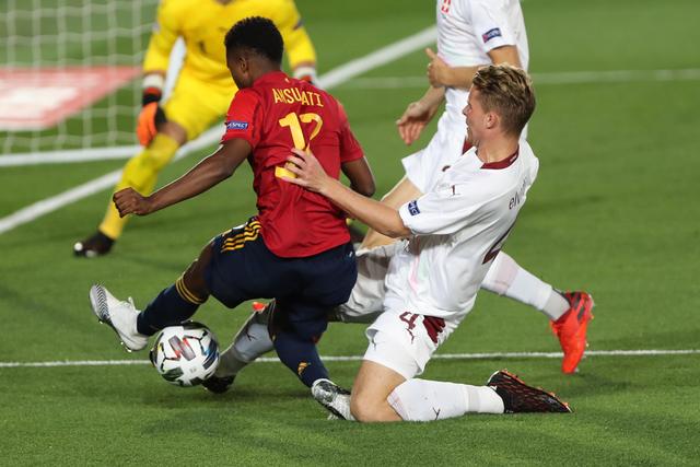 郭士强成为中国男篮主教练 第二次临危受命